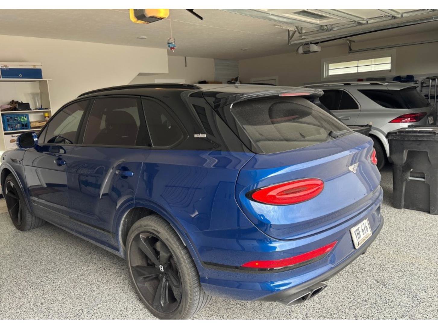 Used 2022 Bentley Bentayga AWD/4WD image 4
