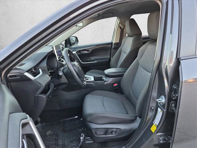 Certified 2025 Toyota RAV4 XLE FWD image 16