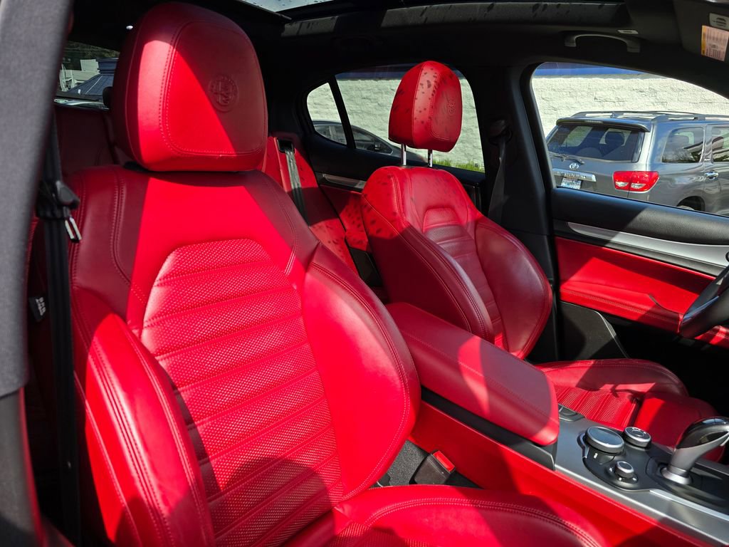 Used 2018 Alfa Romeo Stelvio Ti Sport image 12