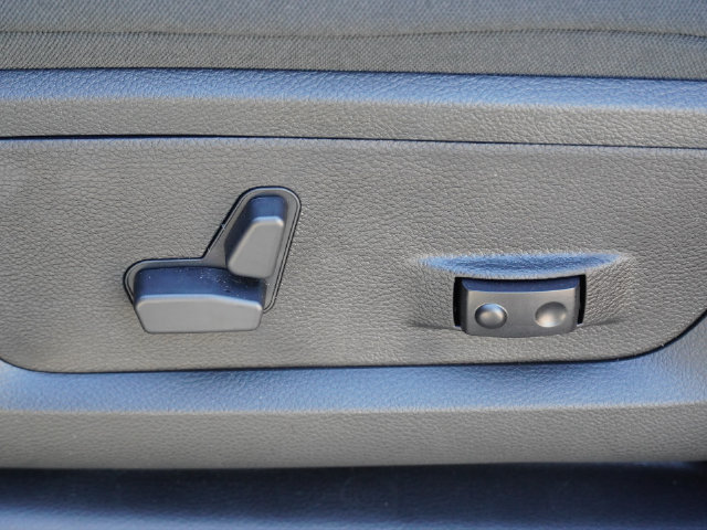New 2027 RAM 3500 Big Horn AWD/4WD image 34