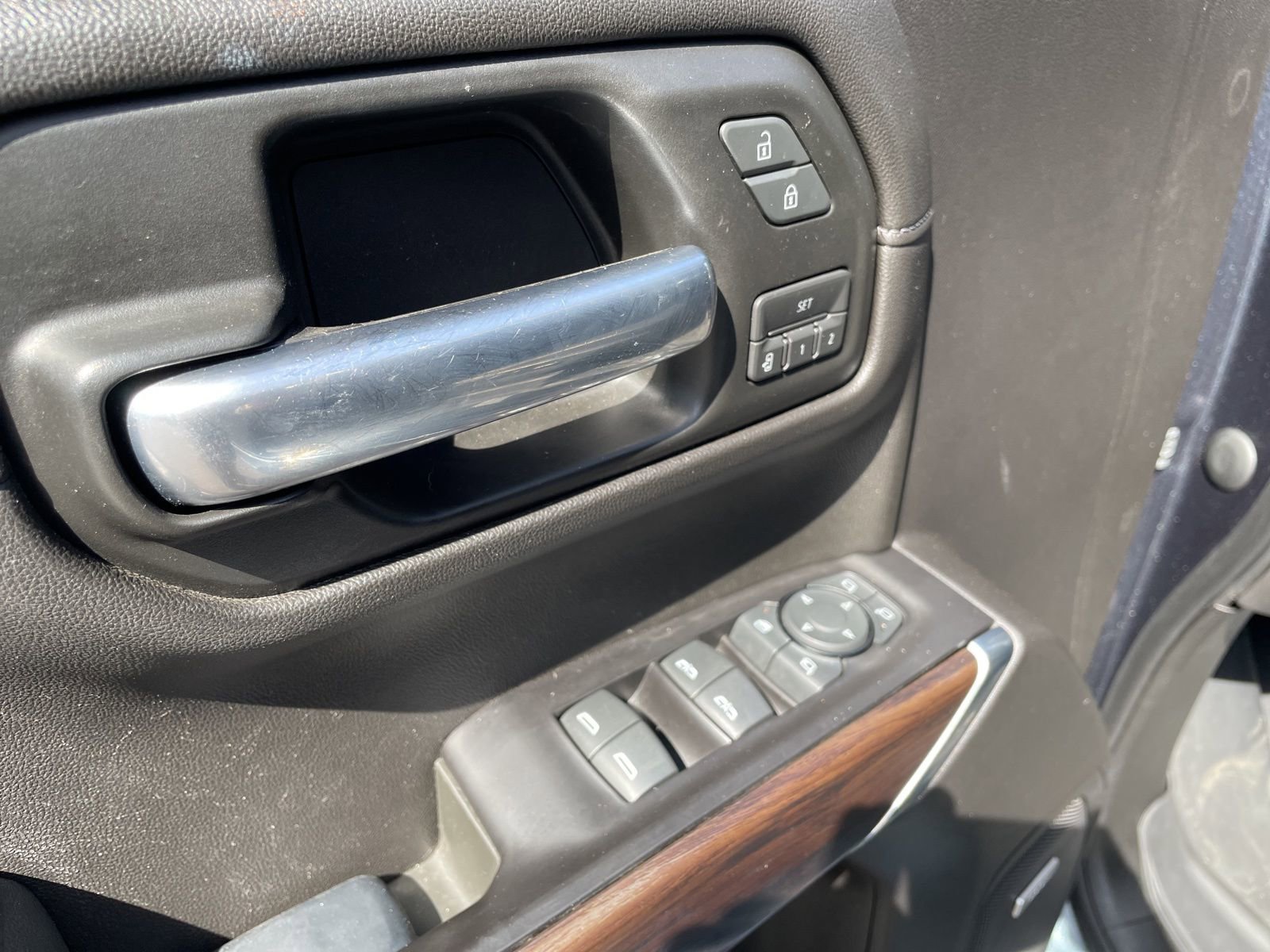 Used 2020 GMC Sierra 1500 SLT w/ SLT Premium Plus Package image 14