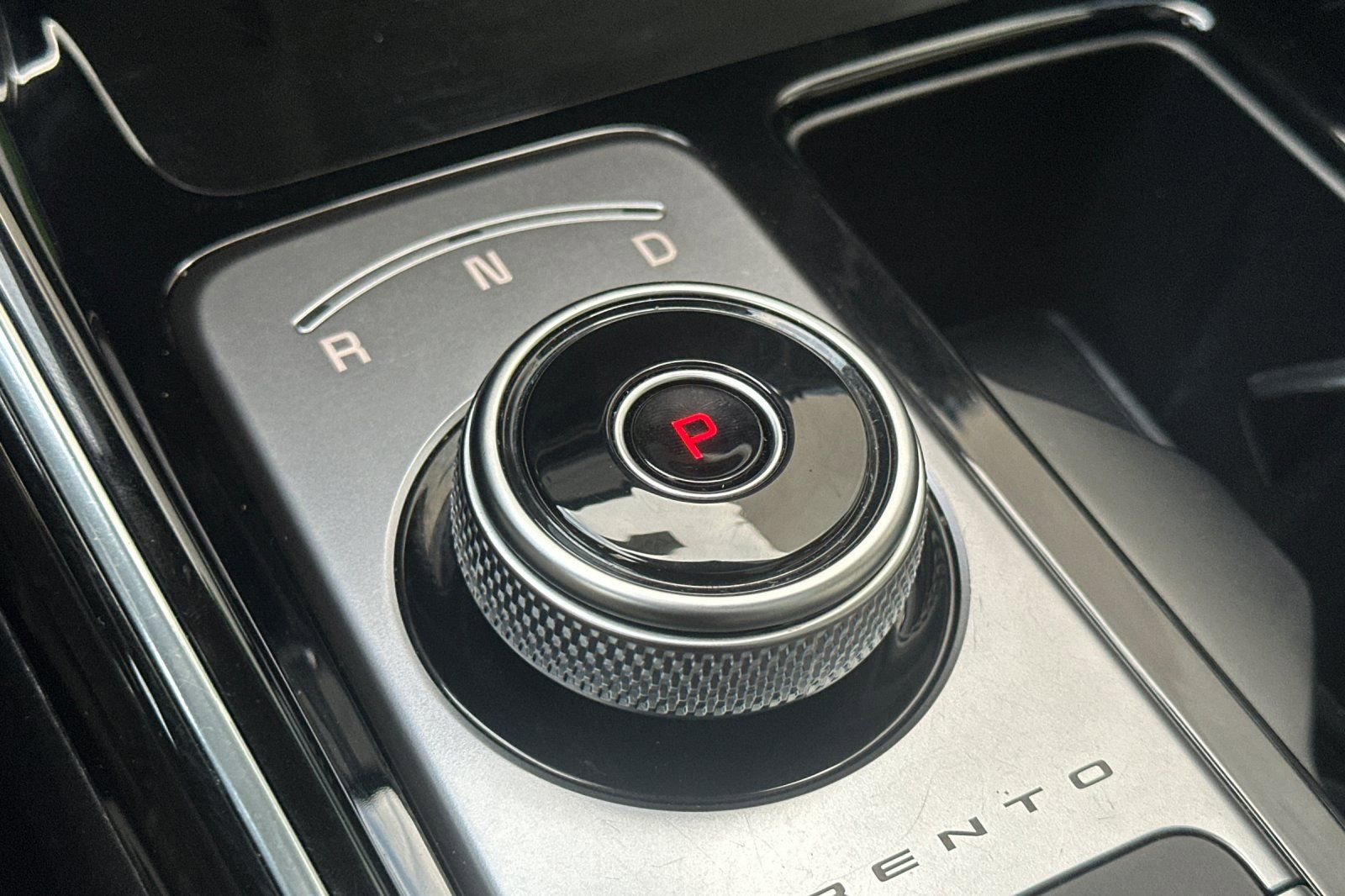 Used 2024 Kia Sorento SX Prestige image 26