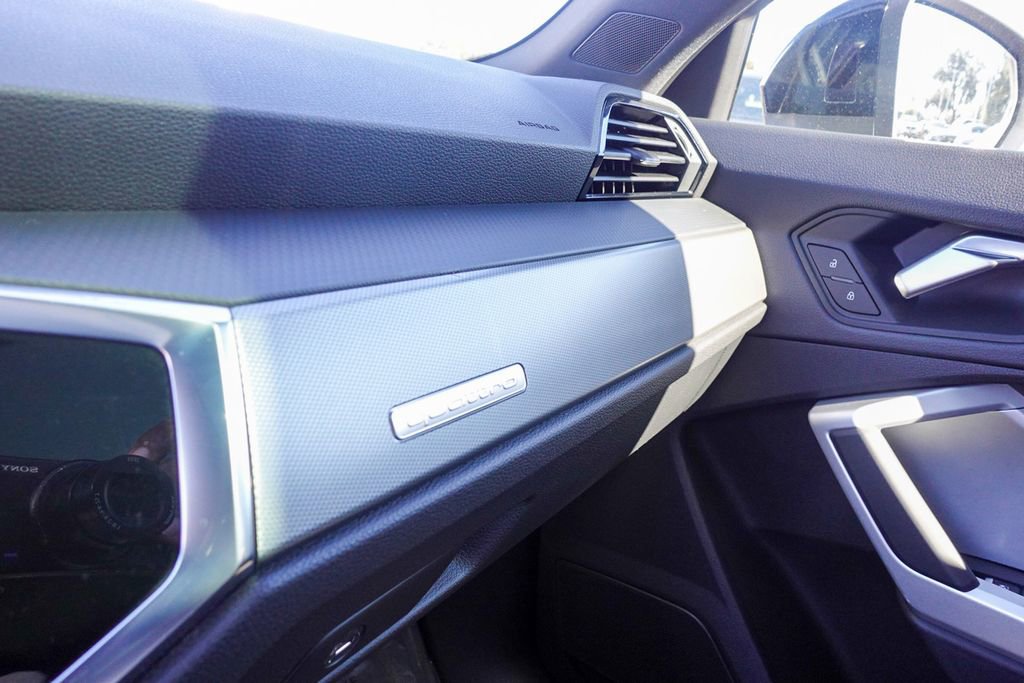 Used 2025 Audi Q3 2.0T Premium Plus w/ Premium Plus Package image 22