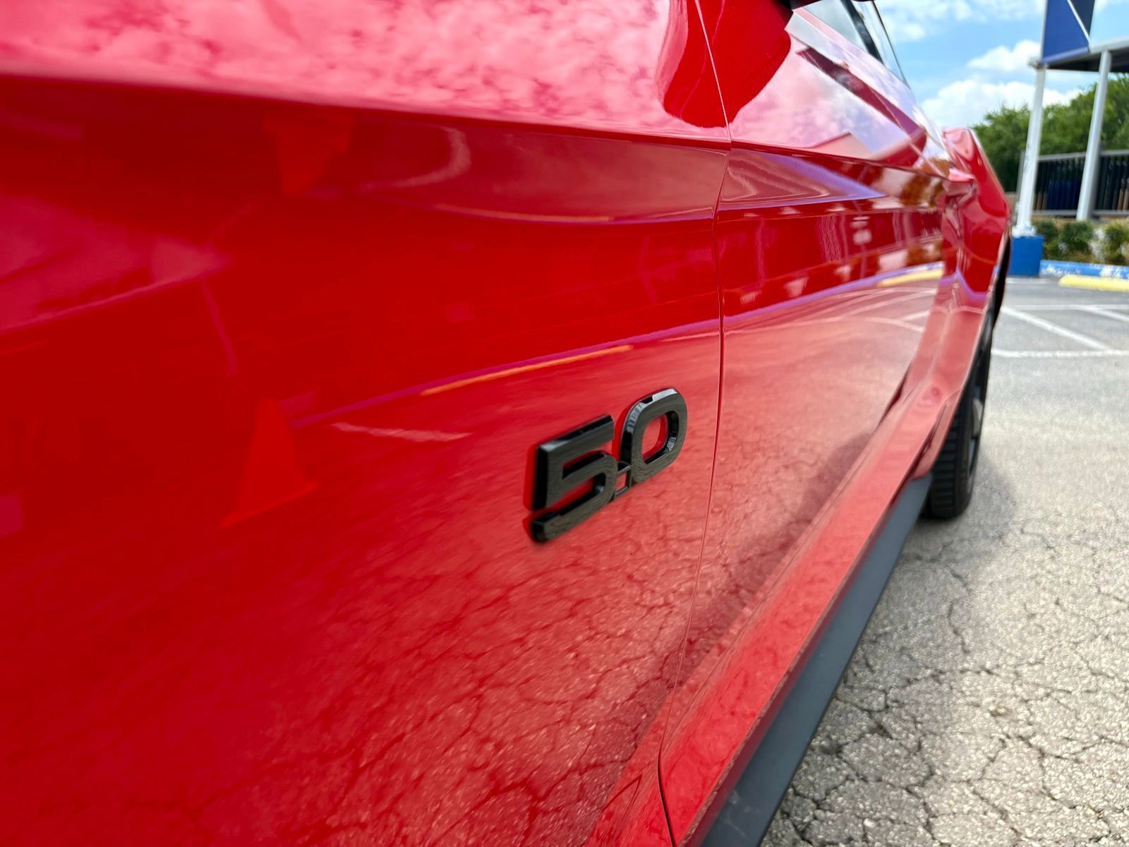 Used 2022 Ford Mustang GT Premium w/ Equipment Group 401A RWD image 9