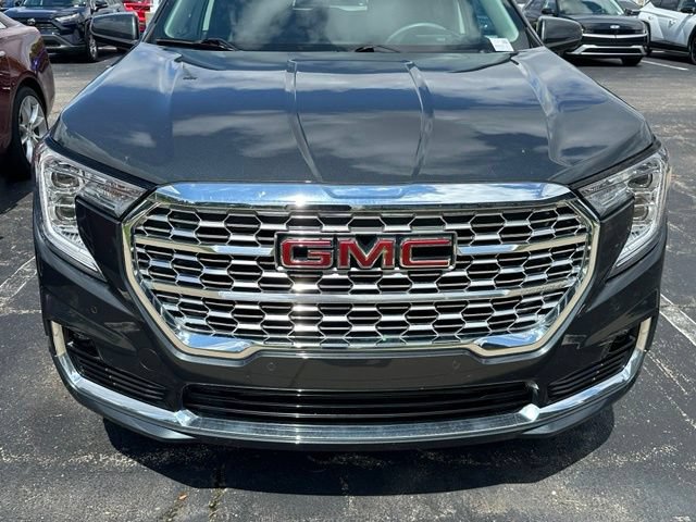 Used 2022 GMC Terrain Denali AWD/4WD image 4