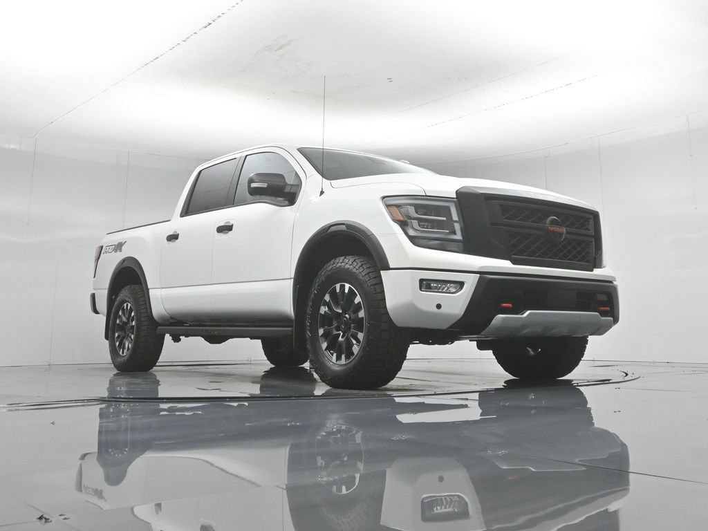 Used 2021 Nissan Titan PRO-4X w/ Pro-4x Convenience Package AWD/4WD image 50