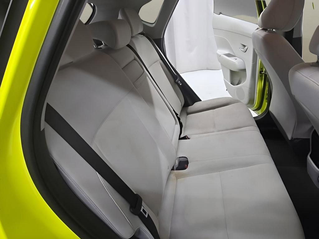 Used 2024 Hyundai Kona SEL FWD image 16