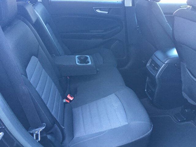 Used 2020 Ford Edge SE FWD image 24