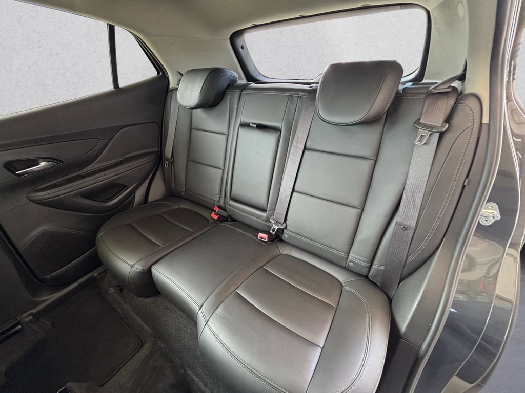 Used 2017 Buick Encore Essence w/ Experience Buick Package FWD image 9