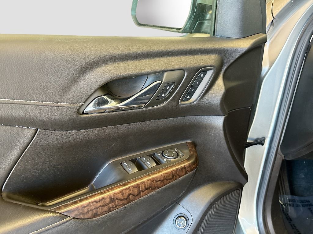 Used 2023 GMC Acadia Denali w/ Denali Ultimate Package image 18