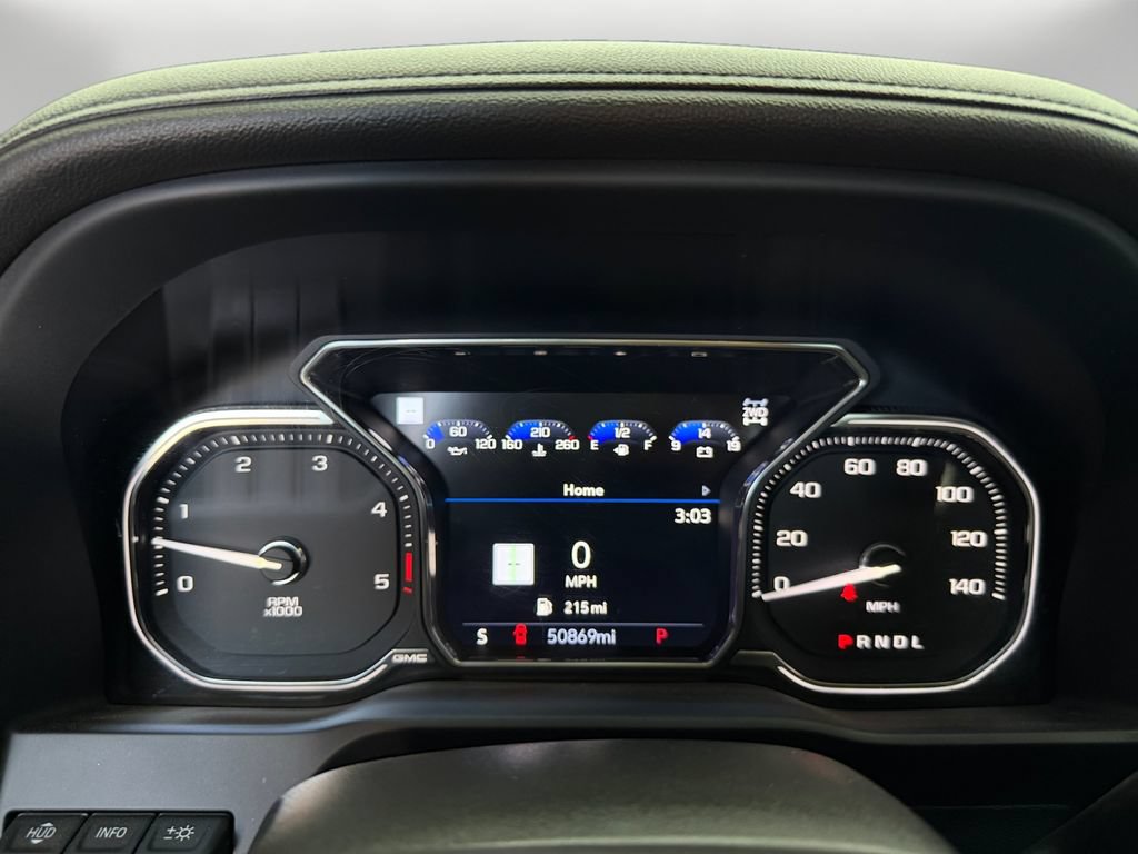 Used 2022 GMC Sierra 3500 Denali w/ Denali Ultimate Package AWD/4WD image 23
