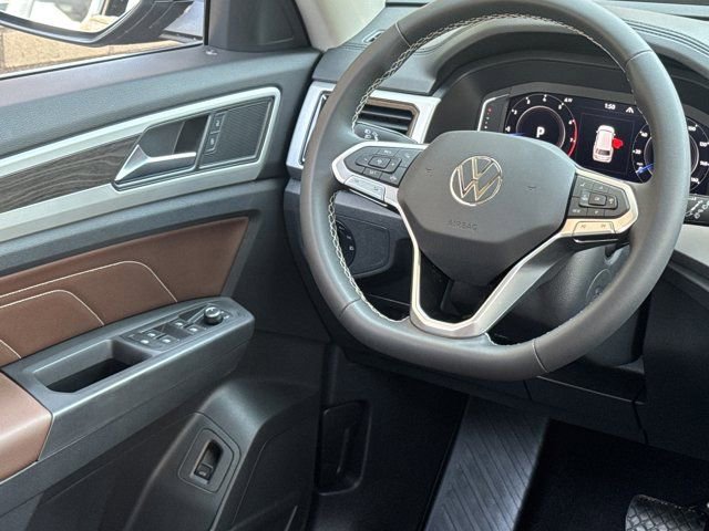 Used 2023 Volkswagen Atlas SE w/ Panoramic Sunroof Package image 20
