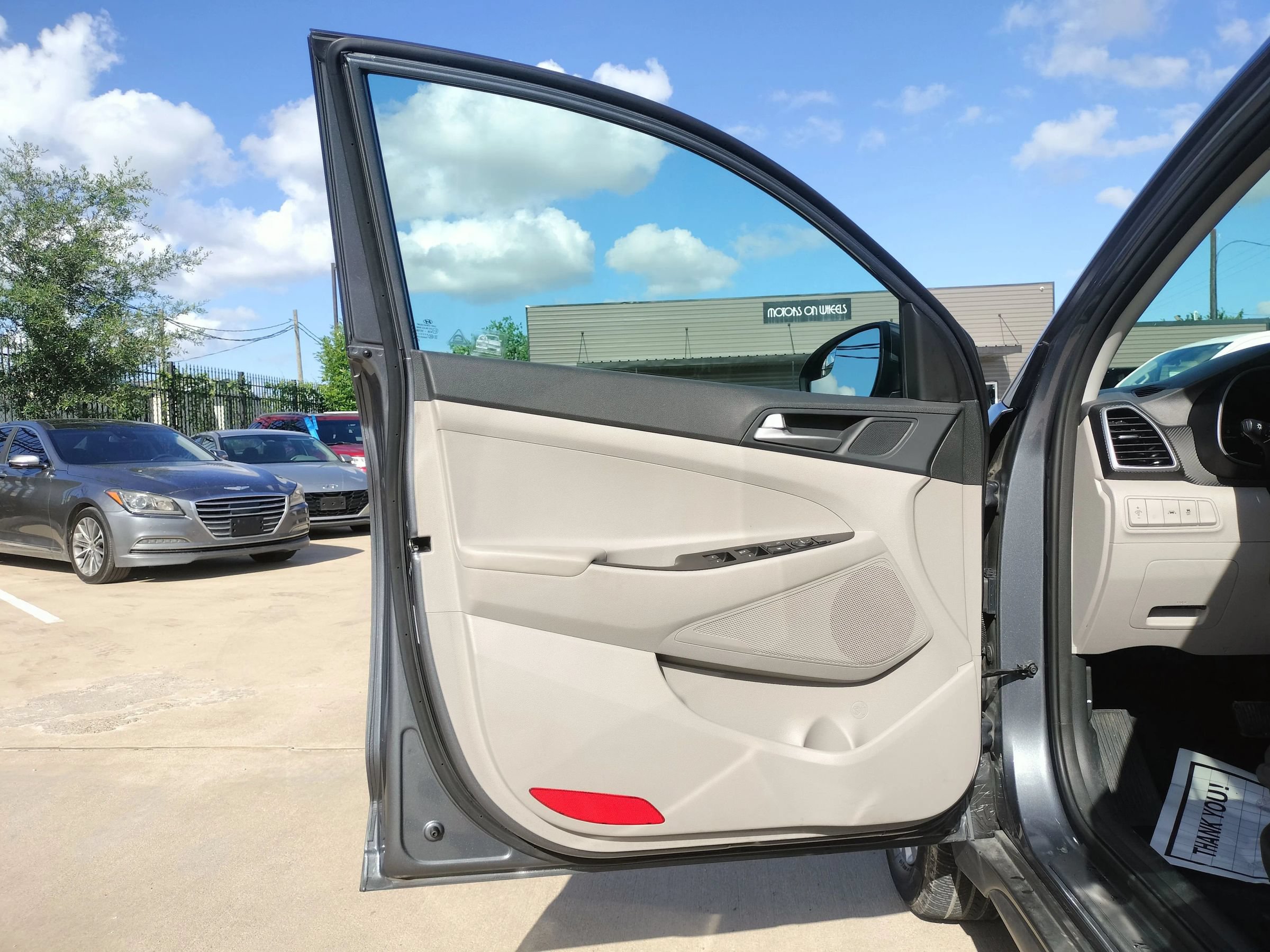 Used 2021 Hyundai Tucson SE FWD image 23