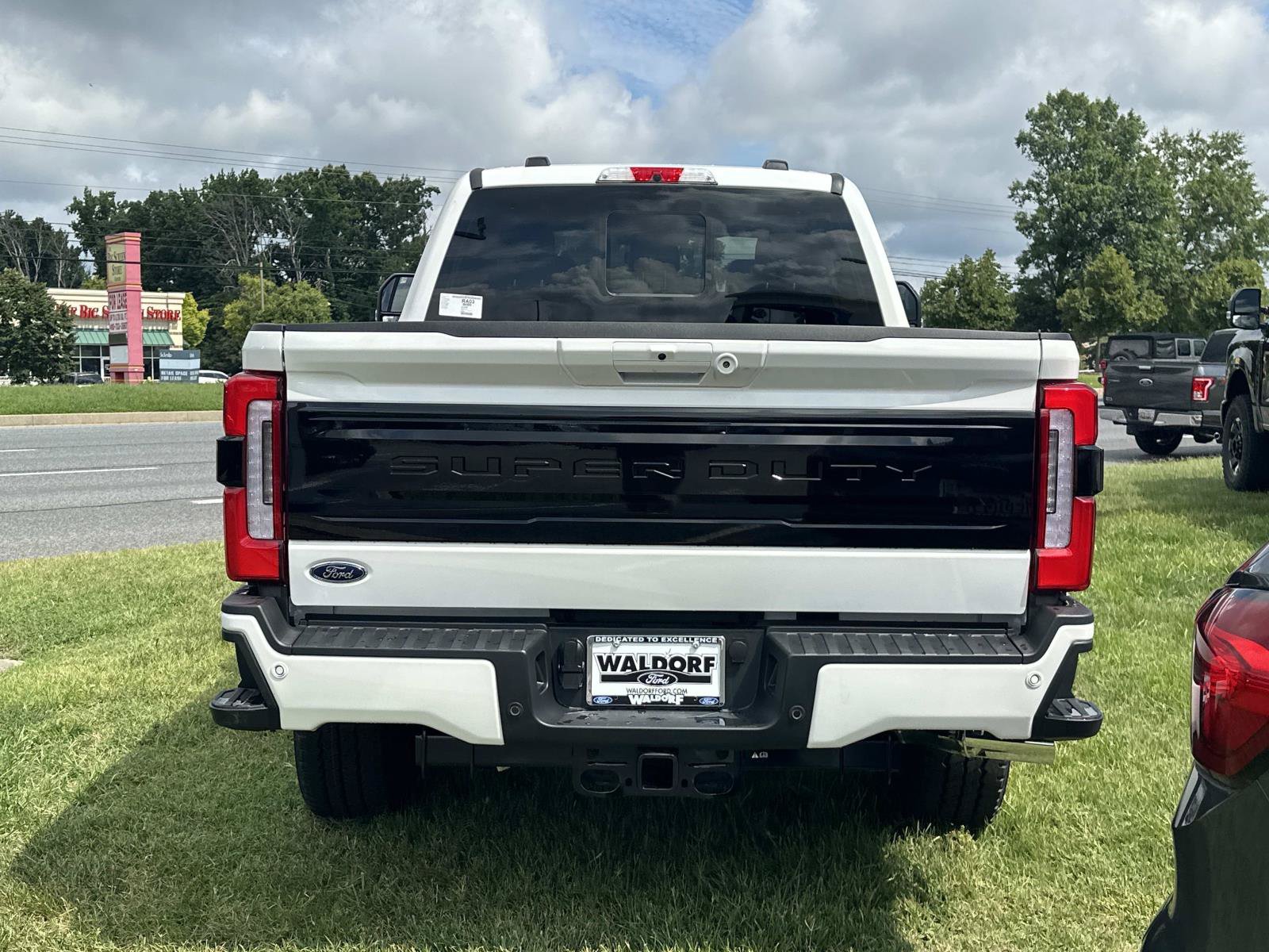 New 2026 Ford F350 Platinum AWD/4WD image 2