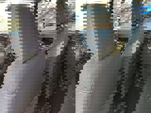 Used 2016 Jeep Wrangler Unlimited Sahara w/ Connectivity Group image 19