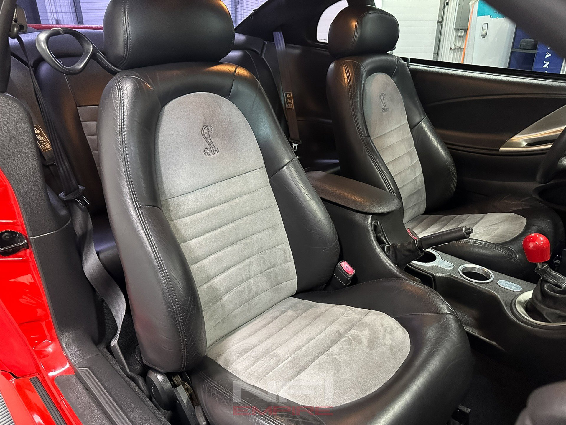 Used 2001 Ford Mustang Cobra image 36