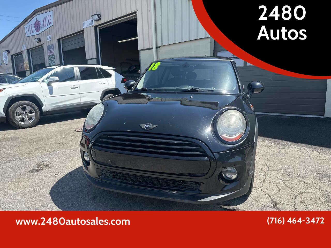 Used 2018 MINI Cooper 2-Door Hardtop FWD image 1