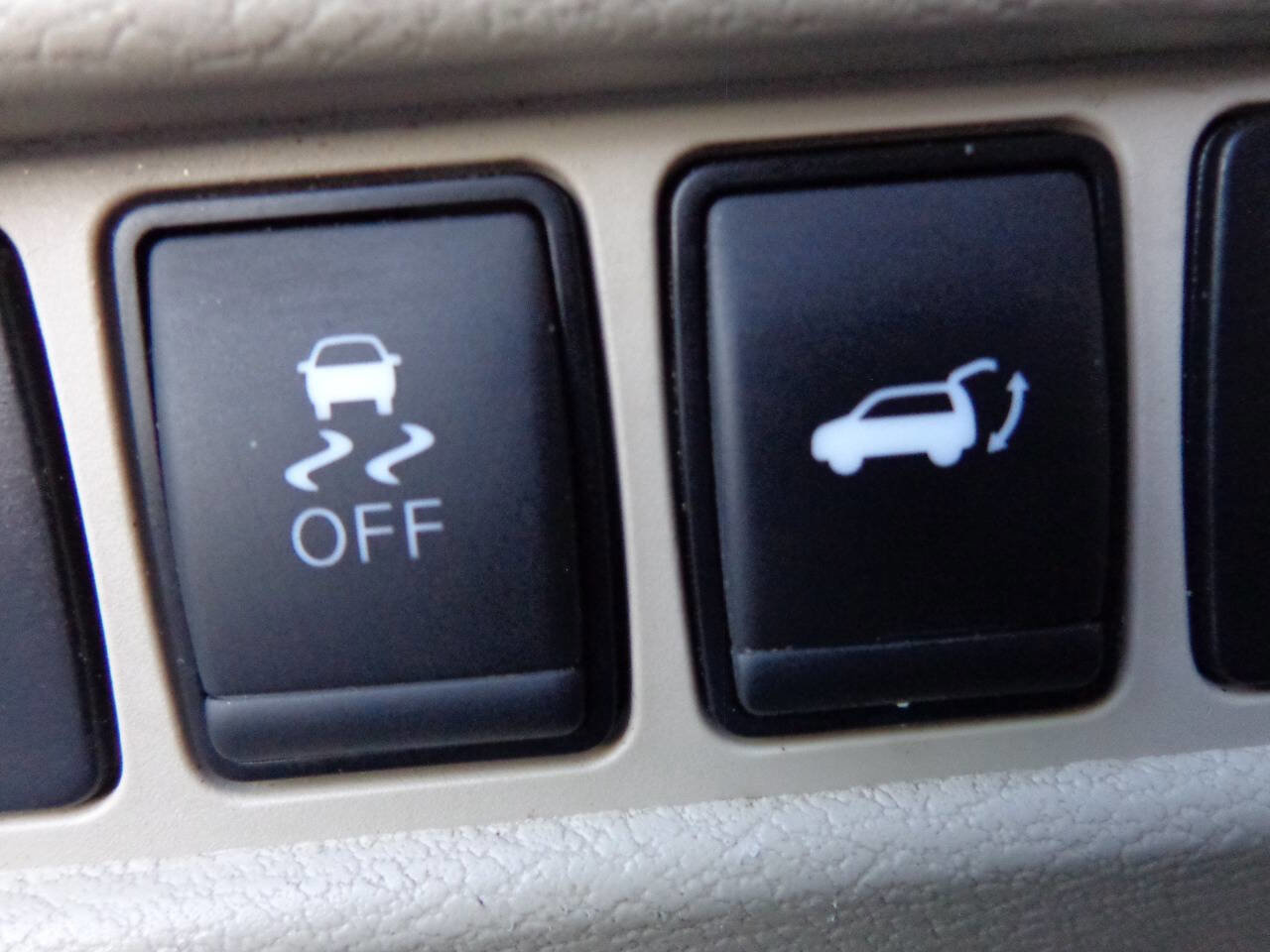 Used 2017 Nissan Murano SL image 25