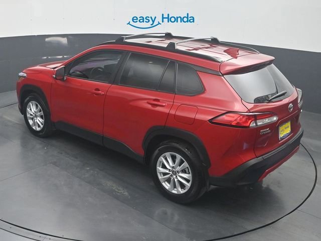 Used 2024 Toyota Corolla Cross LE image 23