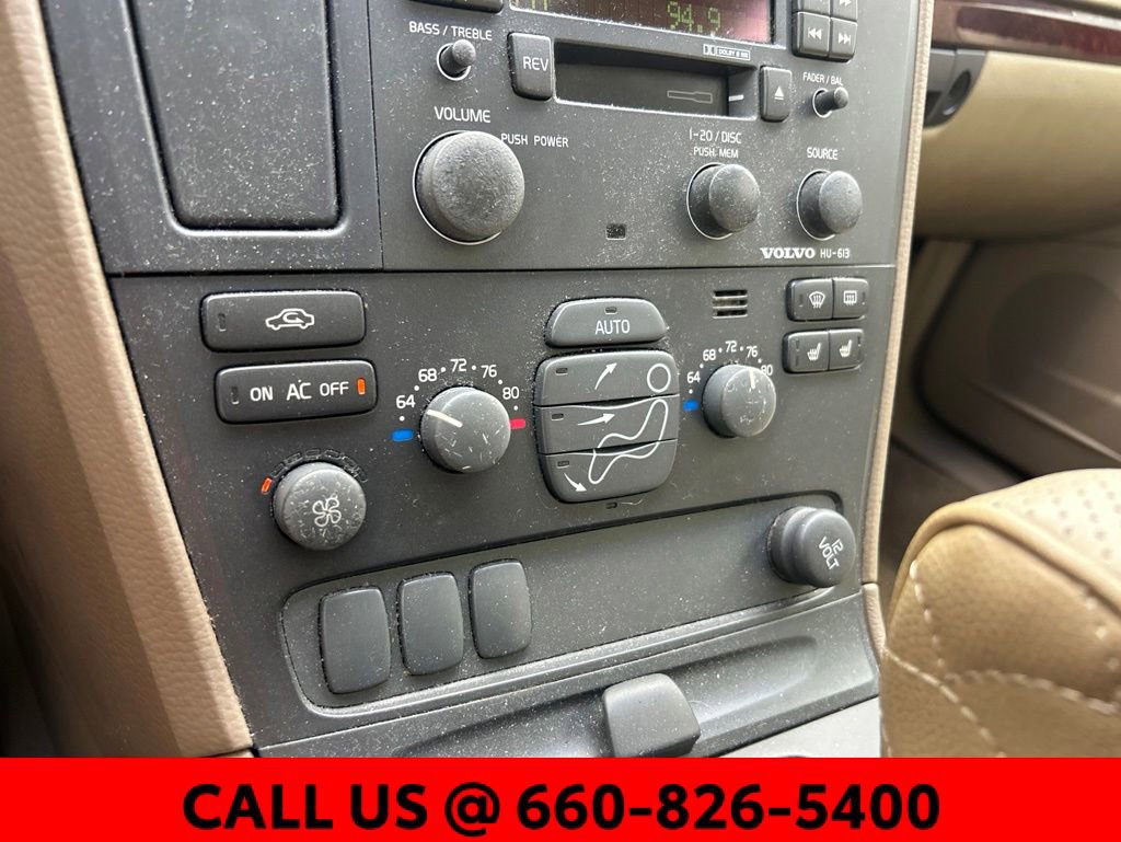 Used 2001 Volvo V70 Cross Country AWD/4WD image 19