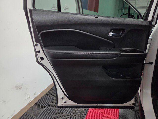 Used 2021 Honda Passport EX-L image 38