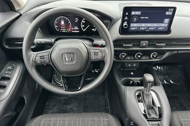 Certified 2026 Honda HR-V LX image 13