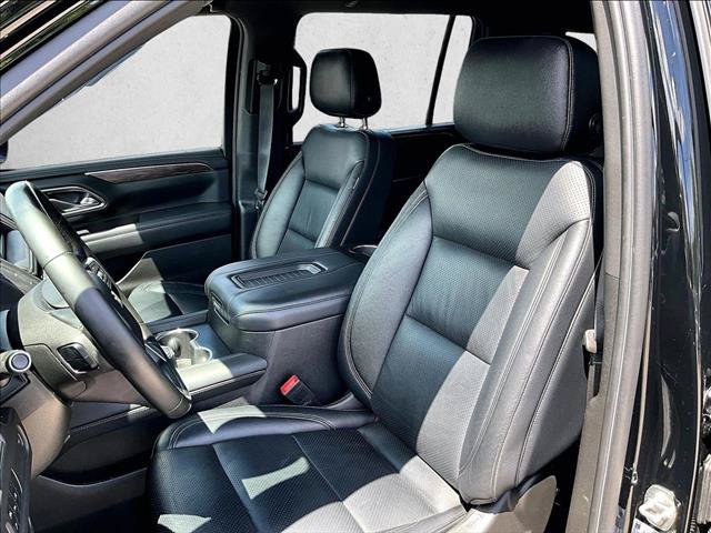 Used 2023 Chevrolet Suburban LS RWD image 25
