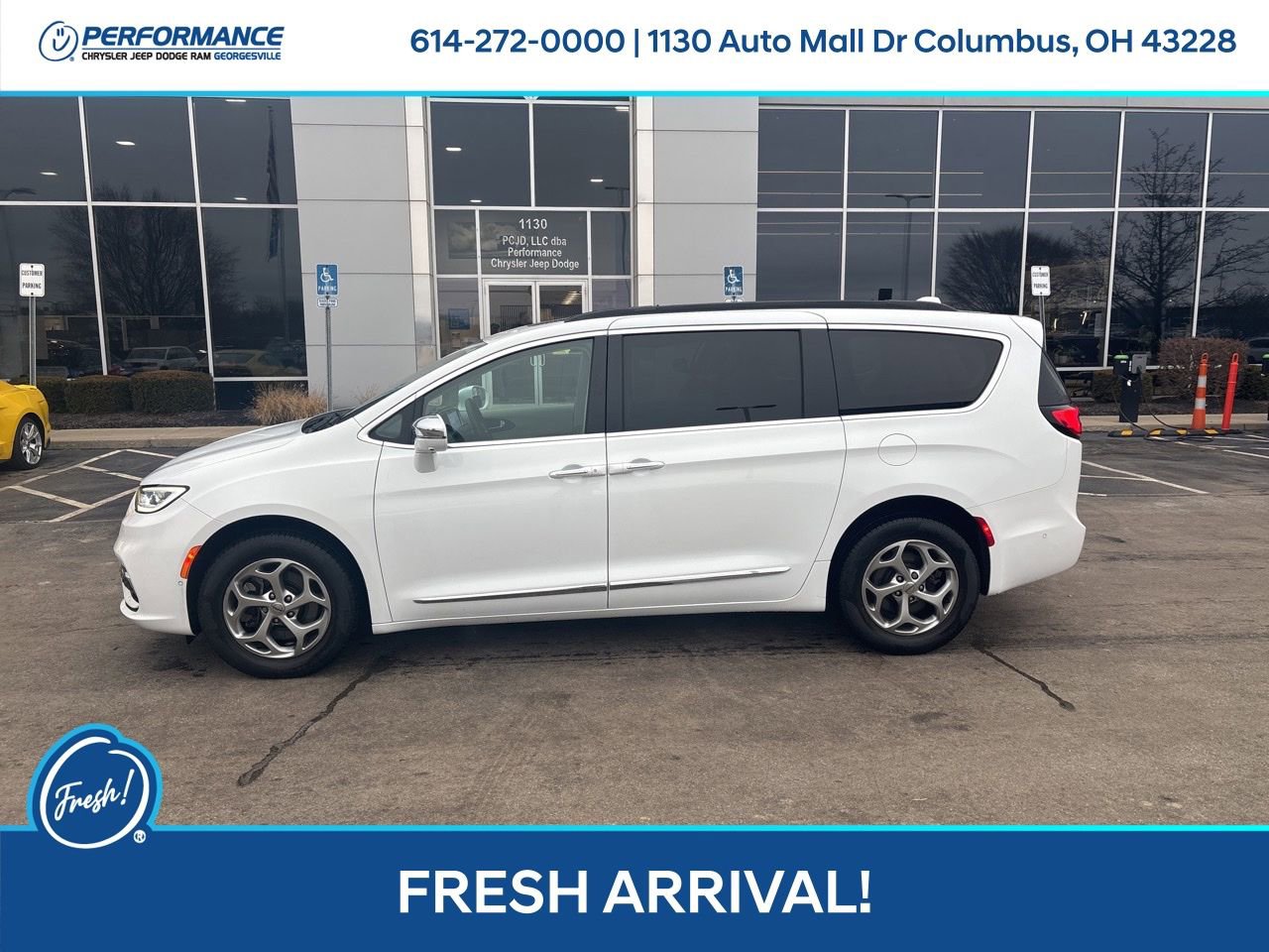 Used 2022 Chrysler Pacifica Limited image 7