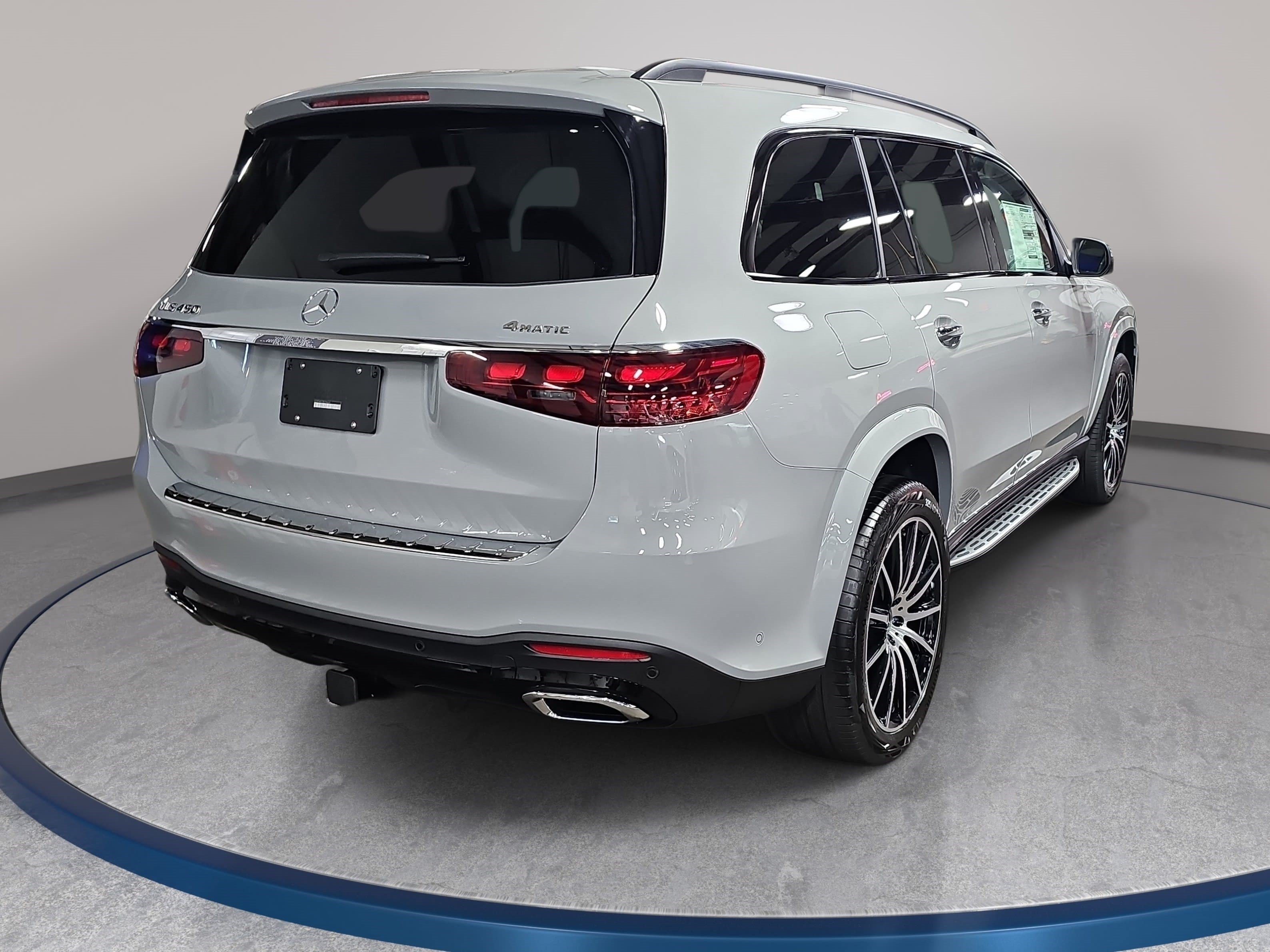 New 2026 Mercedes-Benz GLS 450 4MATIC image 5