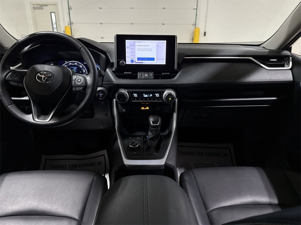 Used 2023 Toyota RAV4 XLE Premium image 10