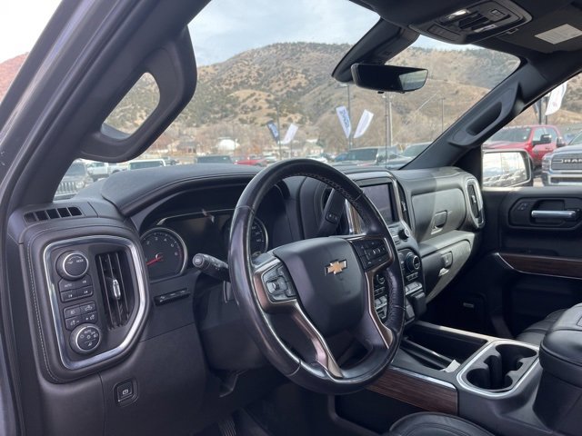 Used 2021 Chevrolet Silverado 1500 High Country image 14