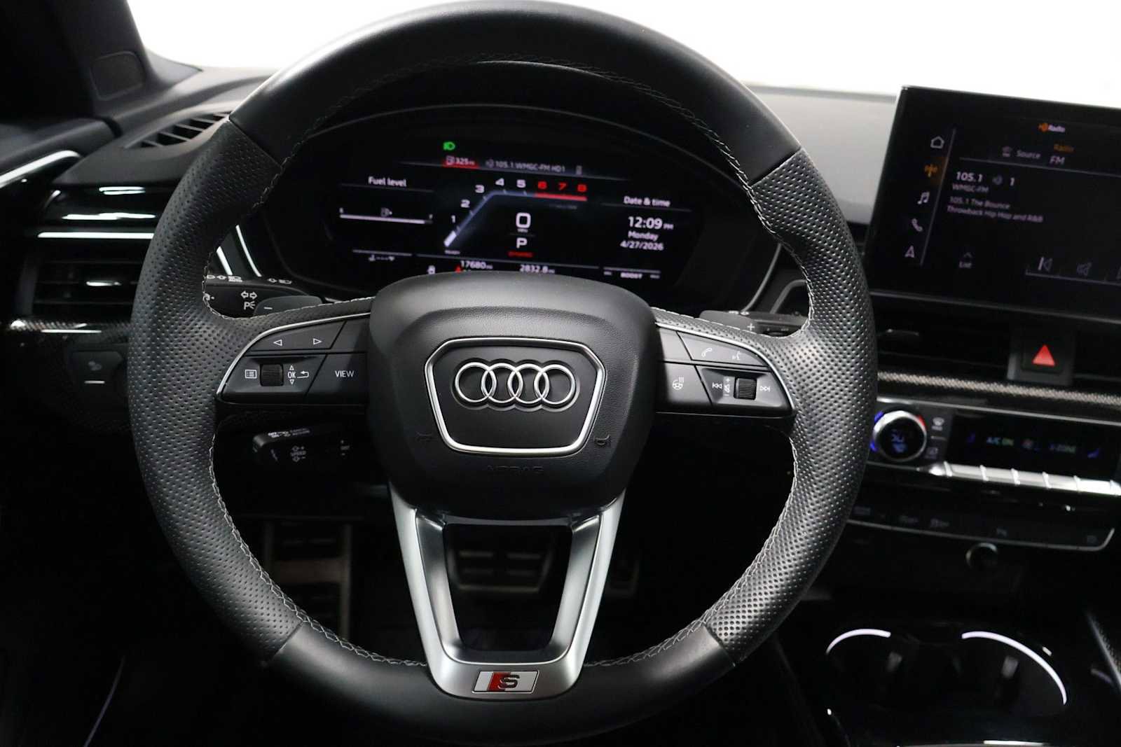 Used 2023 Audi S4 Premium Plus w/ Premium Plus Package AWD/4WD image 22