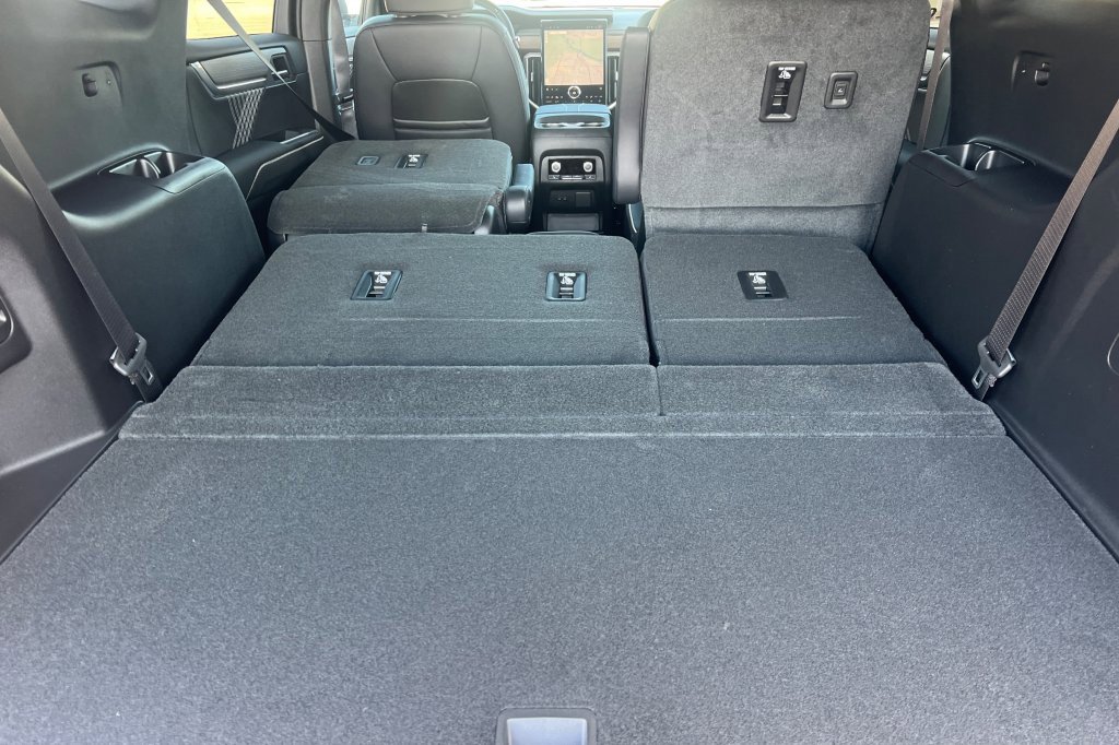 New 2026 GMC Acadia Denali image 13