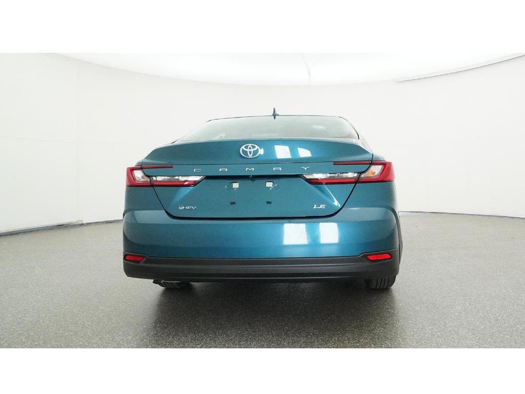 Used 2025 Toyota Camry LE FWD image 29