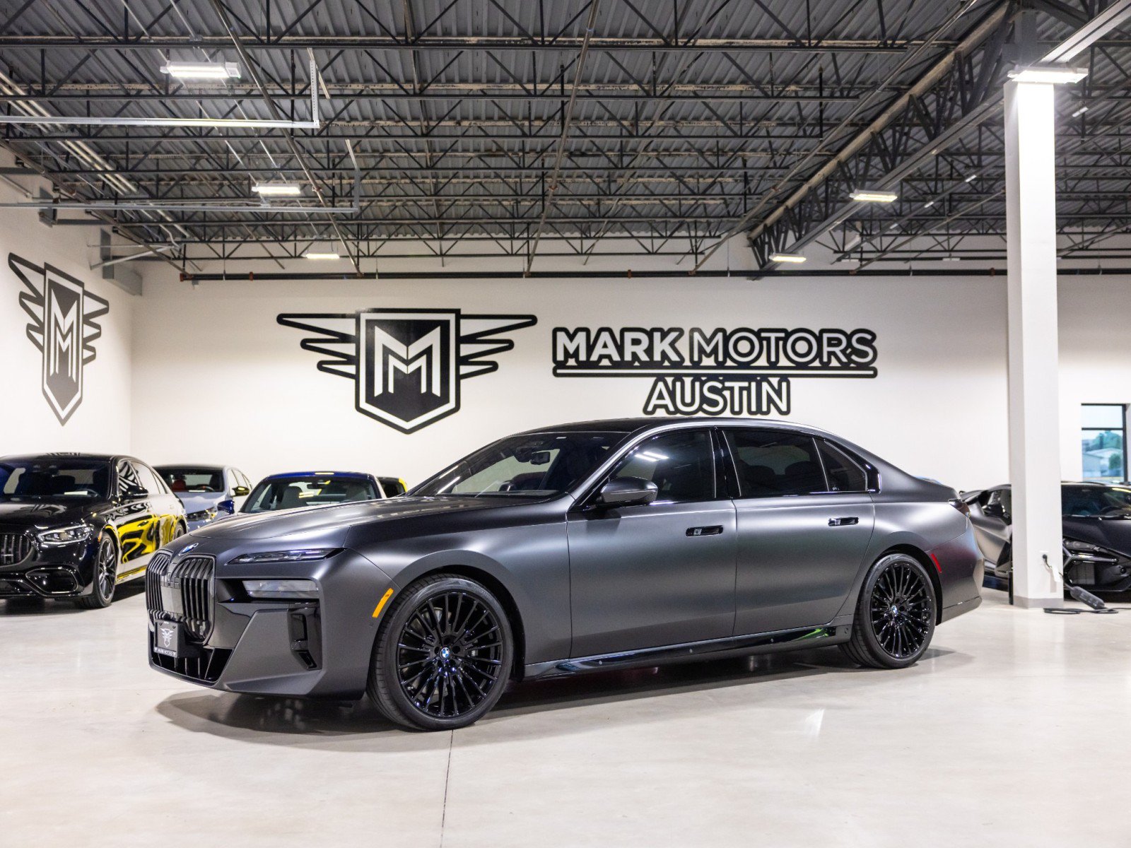 Used 2026 BMW 760i xDrive AWD/4WD image 1