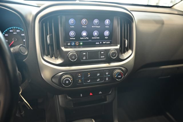Used 2019 Chevrolet Colorado LT w/ LT Convenience Package RWD image 16