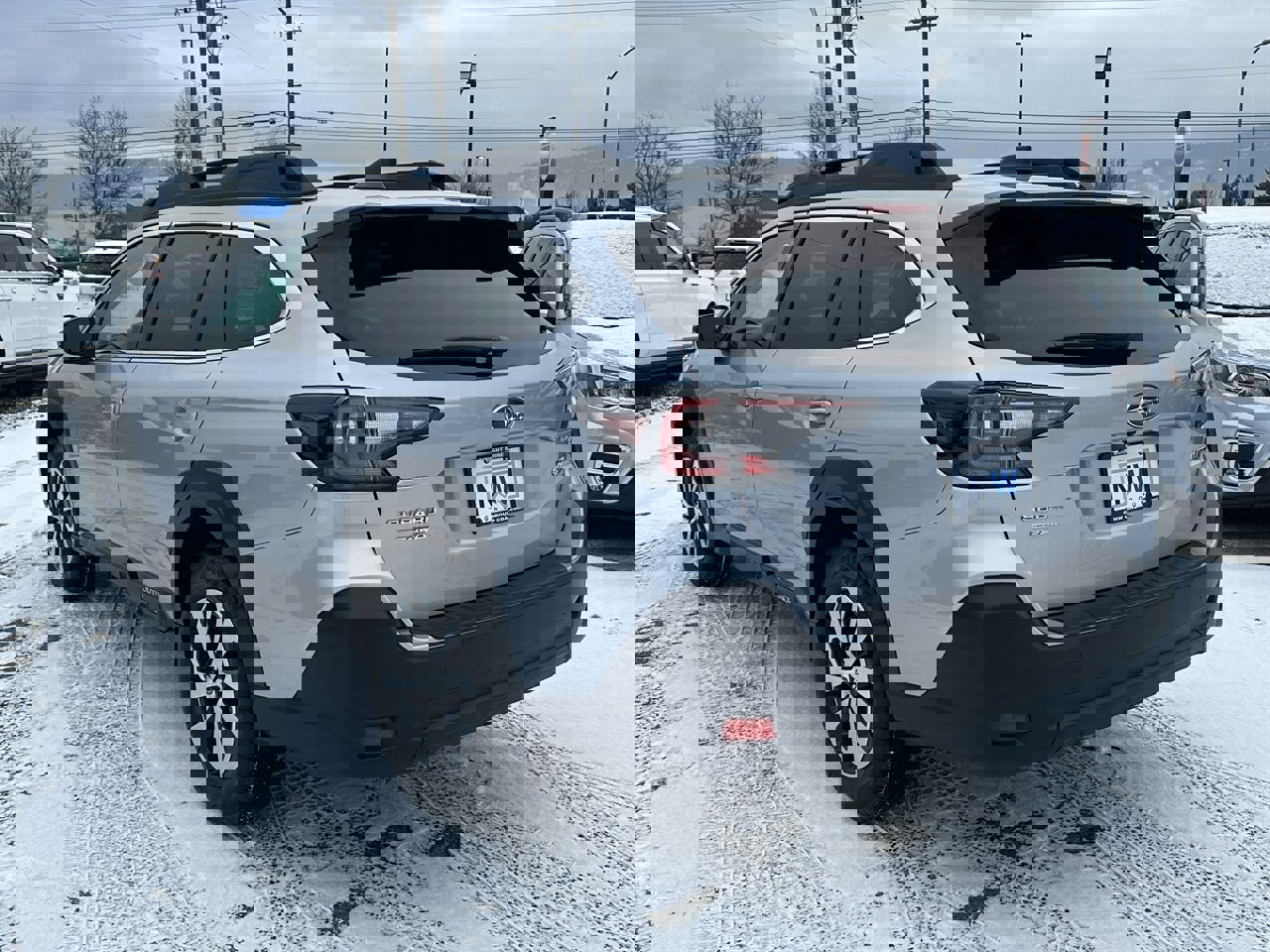 Used 2025 Subaru Outback Premium w/ Popular Package #1A image 32