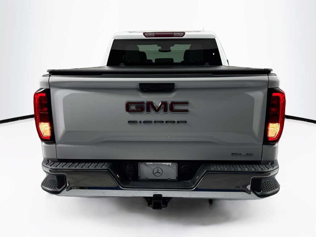 Used 2023 GMC Sierra 1500 SLE AWD/4WD image 6