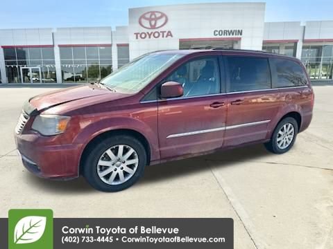 Used 2014 Chrysler Town & Country Touring video 2