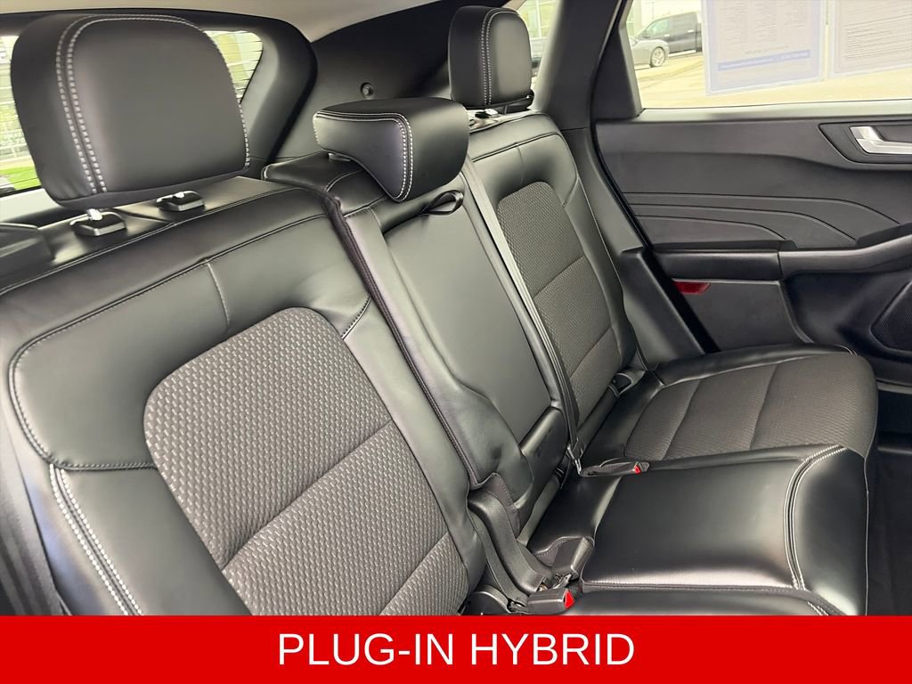 Used 2023 Ford Escape SE FWD image 34