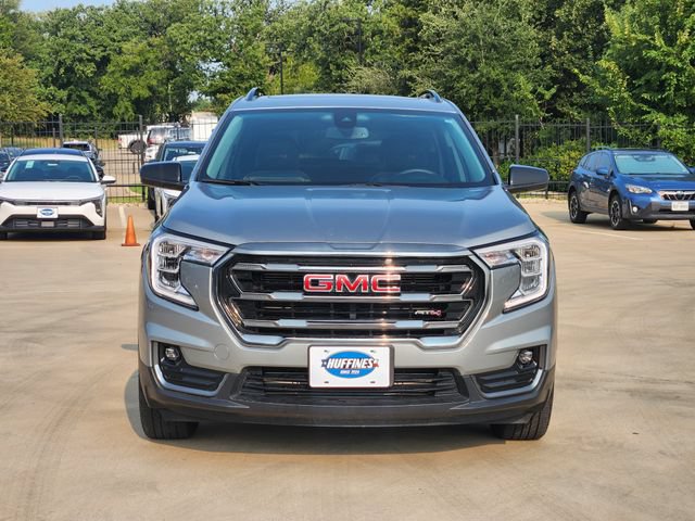 Used 2024 GMC Terrain AT4 w/ Infotainment Package II AWD/4WD image 2