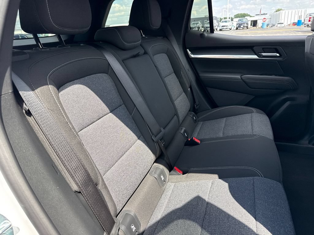 New 2027 GMC Terrain Elevation w/ Technology Package II AWD/4WD image 33
