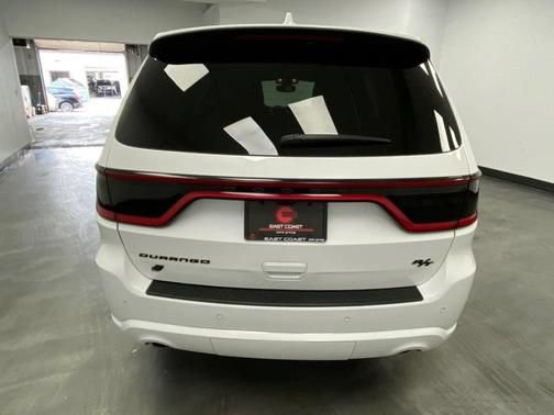 Used 2022 Dodge Durango R/T w/ Blacktop Package AWD/4WD image 5
