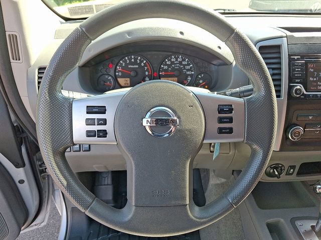 Used 2016 Nissan Frontier SV AWD/4WD image 18