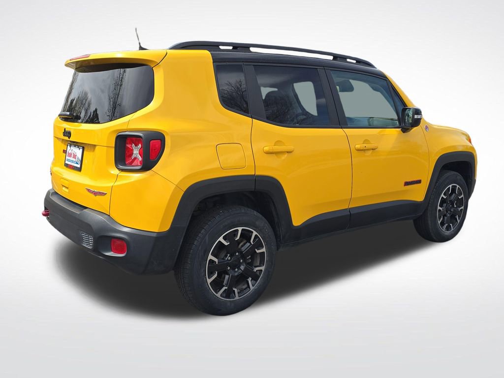 Used 2023 Jeep Renegade Trailhawk AWD/4WD image 6