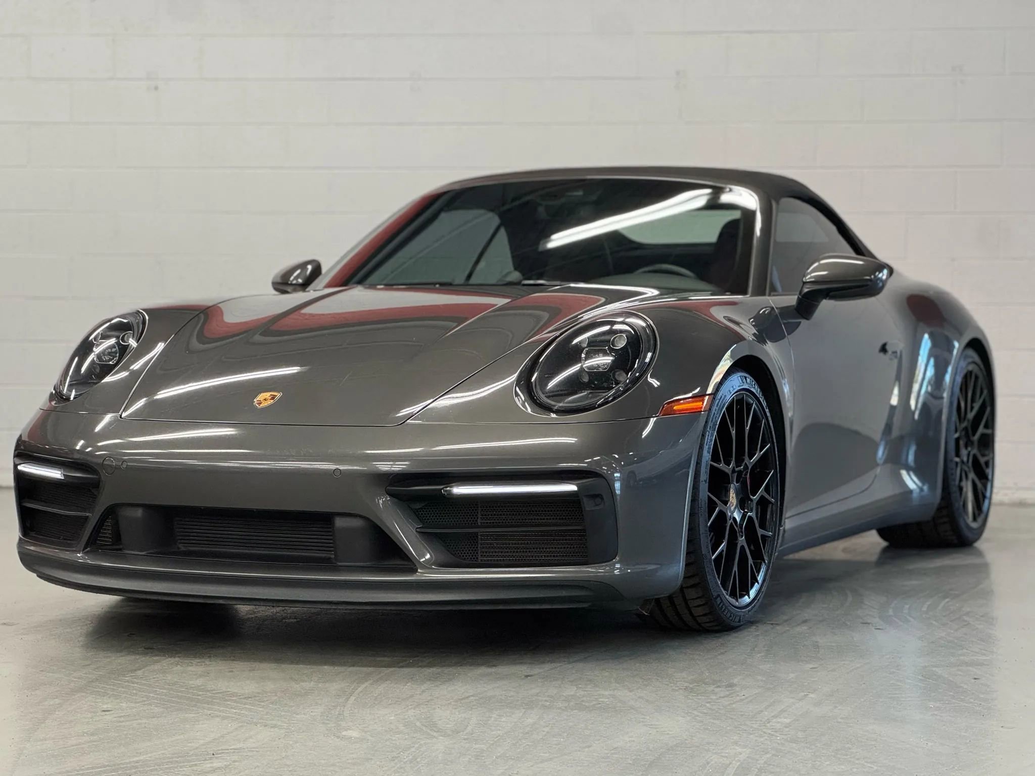 Used 2022 Porsche 911 Carrera GTS image 1