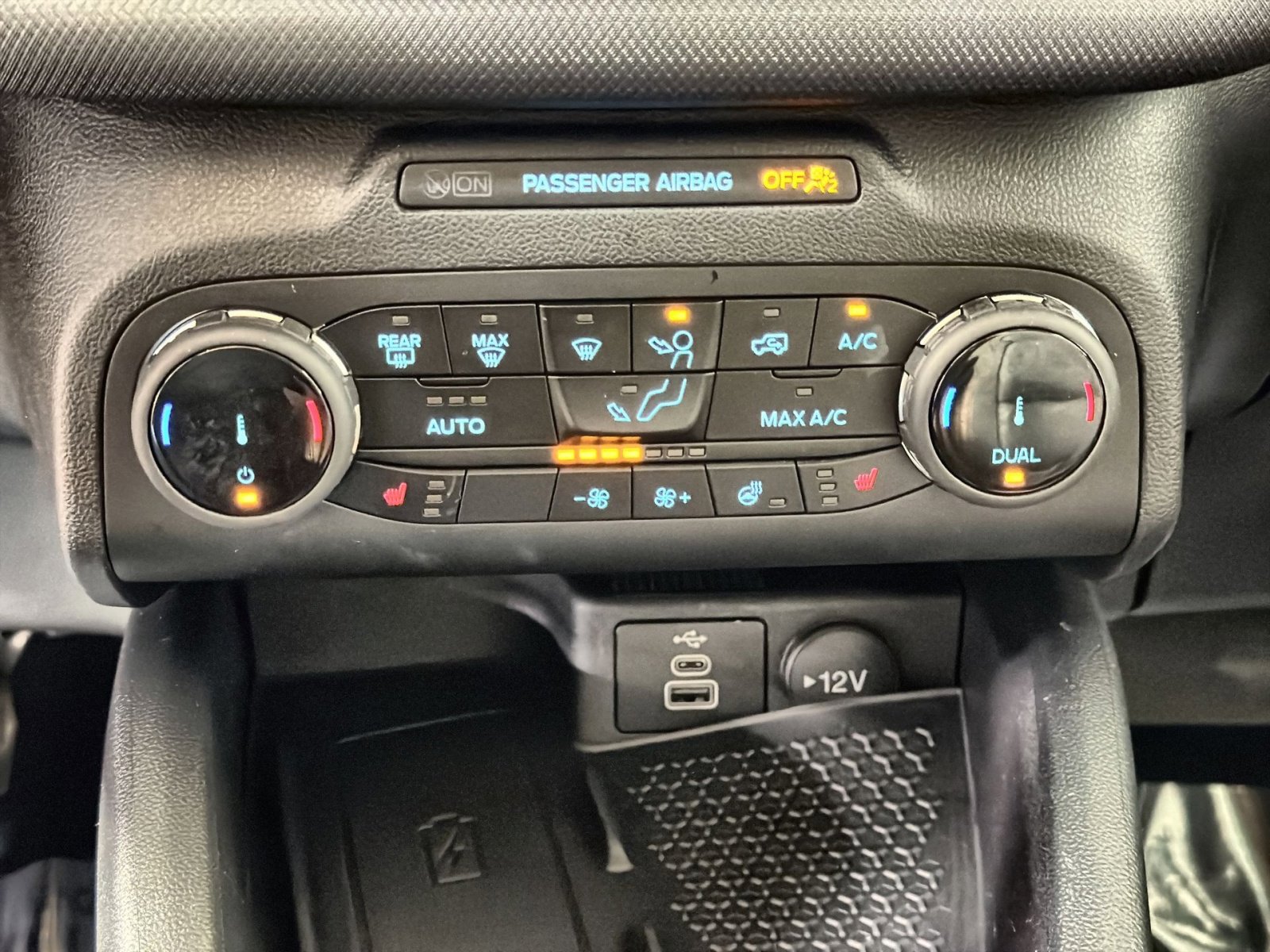 Used 2023 Ford Bronco Sport Outer Banks w/ Tech Package AWD/4WD image 23