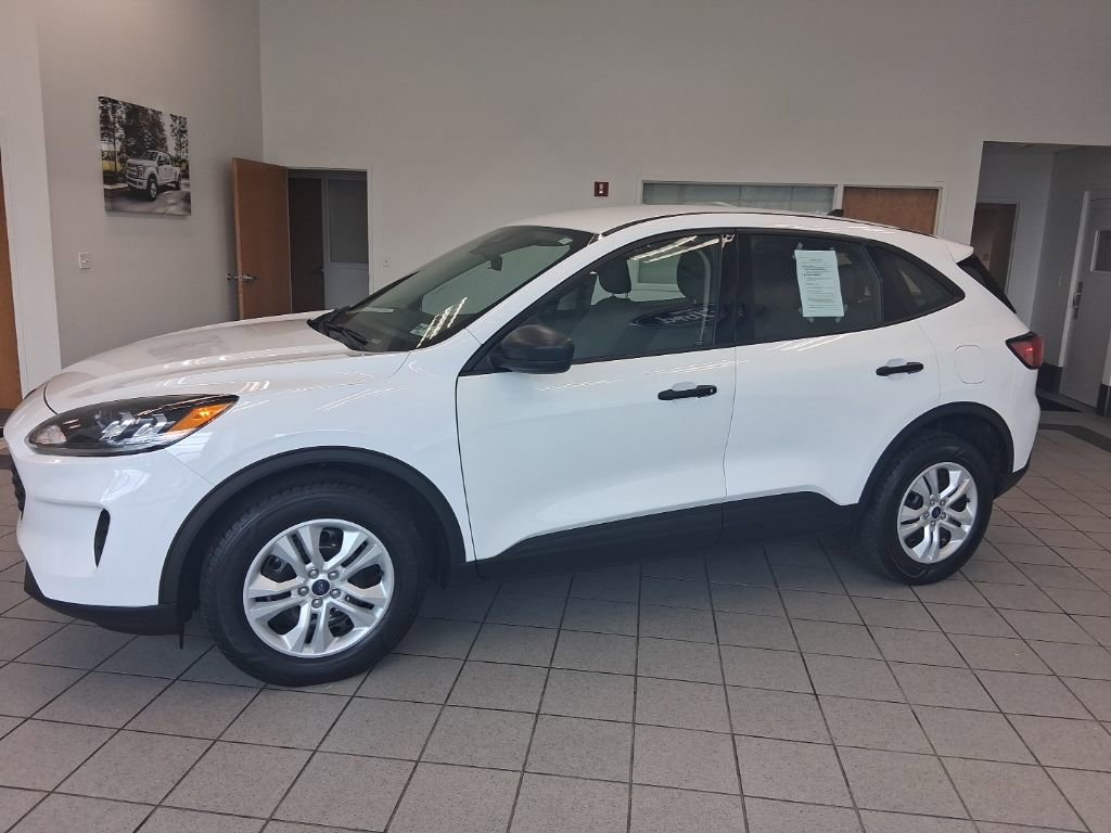Used 2020 Ford Escape S image 5