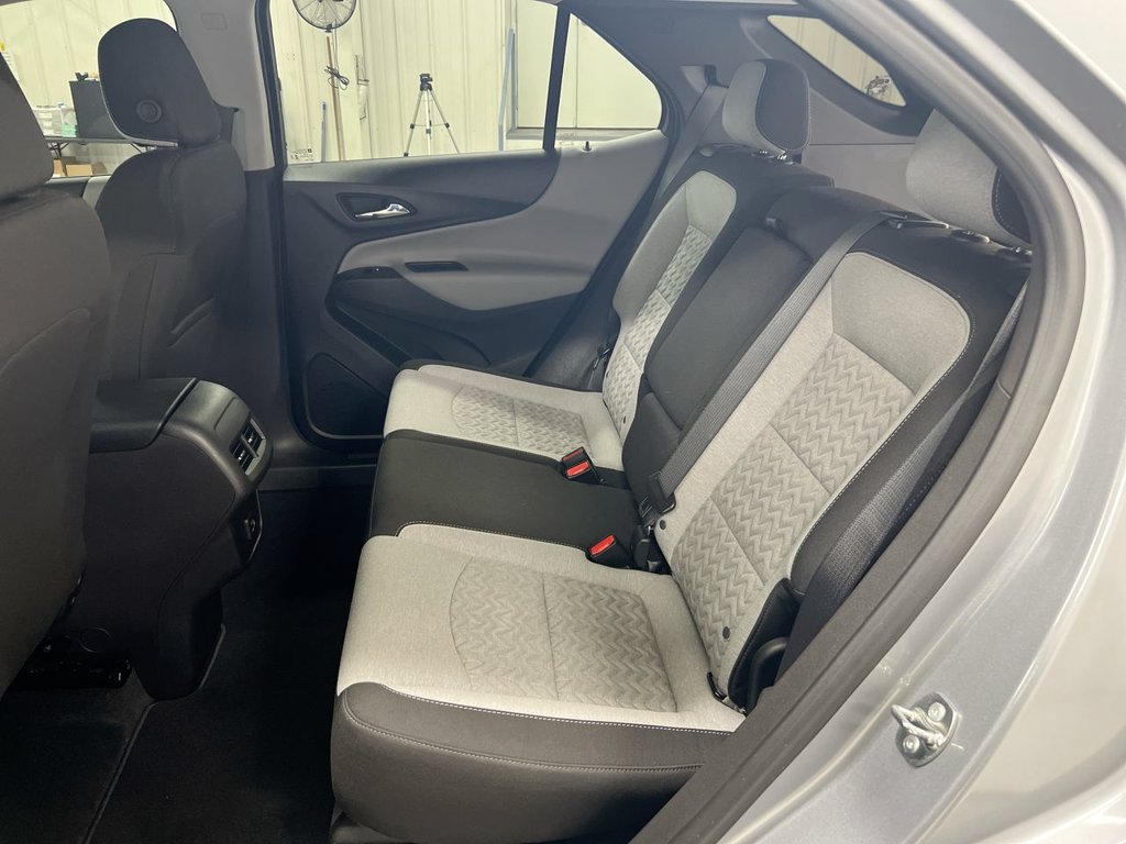 Used 2024 Chevrolet Equinox LS FWD image 22