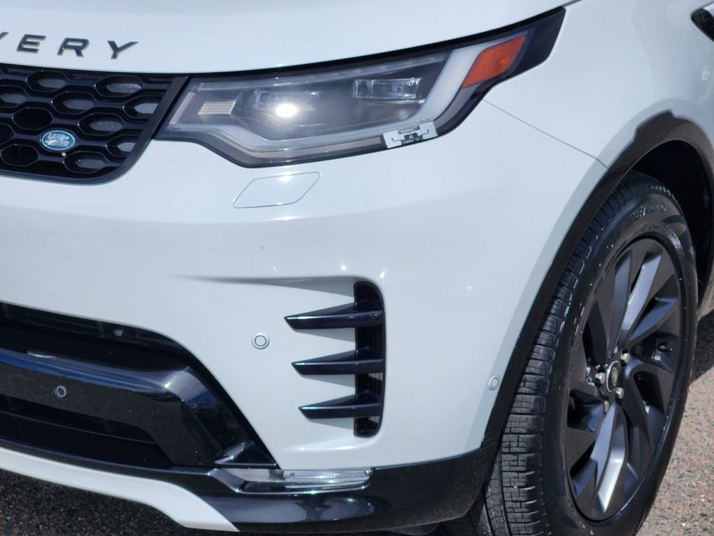 Used 2022 Land Rover Discovery S R-Dynamic image 8
